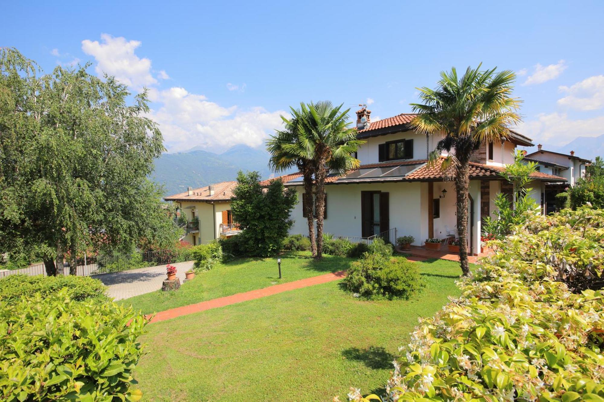 Villa Quattro Stagioni Colico Exterior foto